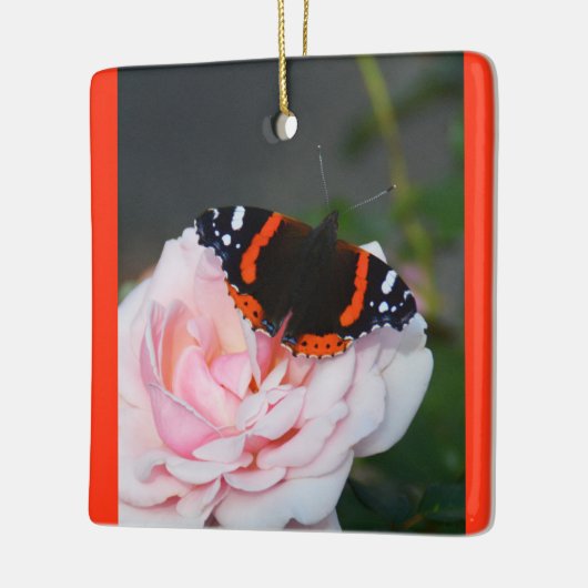 Rooddikke vlinder keramisch ornament (Links)