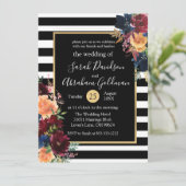 Roodmarinevrouw rond zwarte en witte strepen kaart (Staand voorkant)