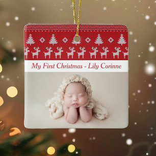 Roodrendiersklassieke baby's eerste kerstfoto keramisch ornament