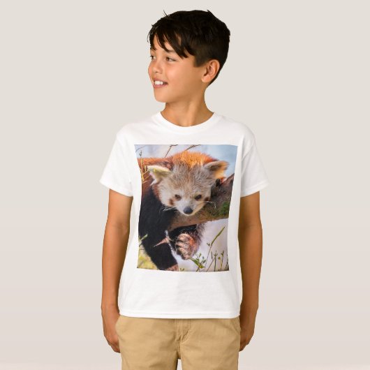 Roodrode panda t-shirt (Voorkant volledig)