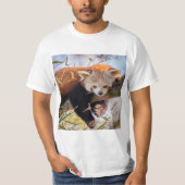 Roodrode panda t-shirt (Voorkant)