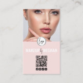 Roodroze Modern Logo QR Code Foto Make-up Bedrijfs Visitekaartje (Voorkant)