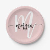 Roodroze Moderne Script Meisjesachtig Monogram Naa Papieren Bordje (Voorkant)