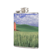 Roodschuur op het veld tarwe en gerst in Whitman 2 Heupfles (Links)