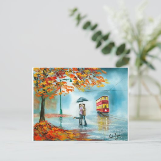 Roodse herfst rode tramparaplu's romantisch koppel briefkaart (Staand voorkant)