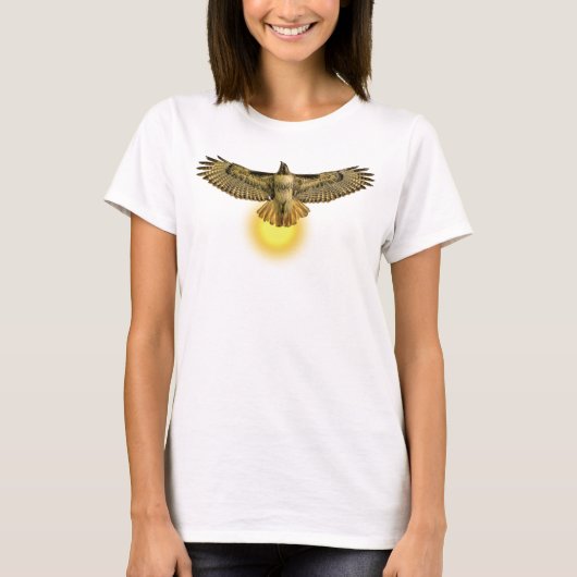 Roodstaartbuizerd vliegt met de zon t-shirt (Voorkant)