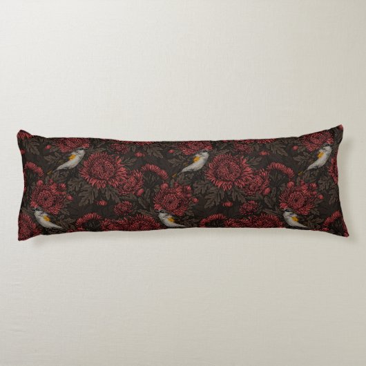 Roodstart in de chrysanten in bruin en rood lichaamskussen (Achterkant)