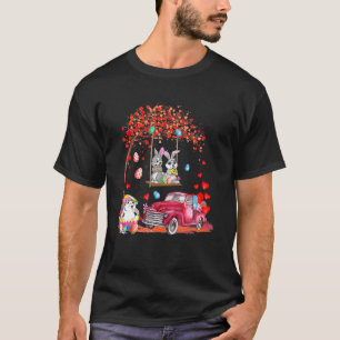 Roodvrachtwagen met paaseieren met roosterafval t-shirt