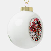 Roodvruchten of asbessen keramische bal ornament (Links)