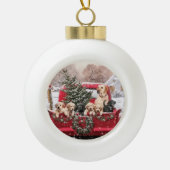 Roodwagen met kerstavond met Puppies honden Keramische Bal Ornament (Voorkant)