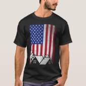 Roofer Amerikaanse vlag dakbedekking aannemer T-shirt (Voorkant)