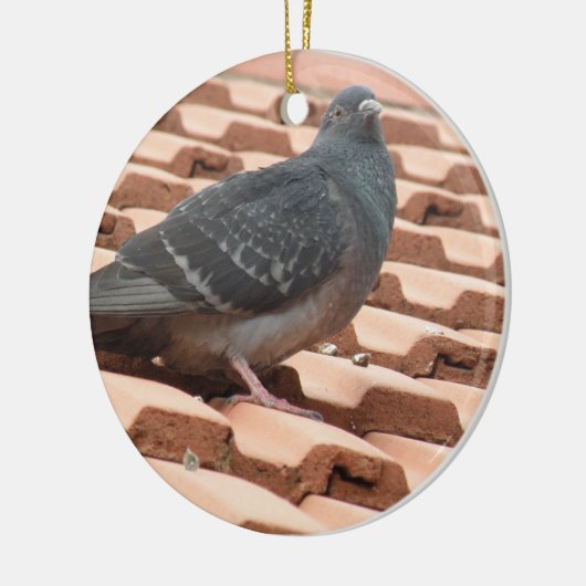 Rooftop Pigeon Custom Birthday Keramisch Ornament (Links)