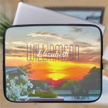 Rooftop Sunset 2295 Laptop Sleeve<br><div class="desc">Schilderij "Rooftop Sunset 2295" Collectie Verbeter de beveiliging van uw laptop met een aangepast sleeve. Deze lichtgewicht, waterbestendige sleeves beschermen uw toestel, maar benadrukken ook uw unieke stijl met gepersonaliseerde tekst op het ontwerp. Ze zijn verkrijgbaar in verschillende formaten en zorgen voor een perfecte pasvorm voor uw laptop, terwijl ze...</div>