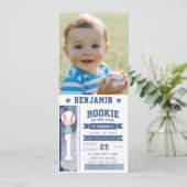 Rookie Baseball Foto Blue Boy Verjaardag Uitnodigi Kaart (Staand voorkant)