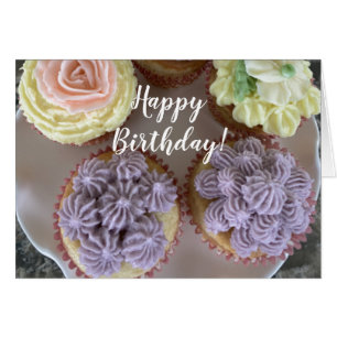 Roomboter Cupcakes Met Spuitwerk Voor Je Verjaarda