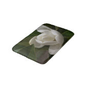 Roomwitte magnoliebloem badmat (Gekanteld)