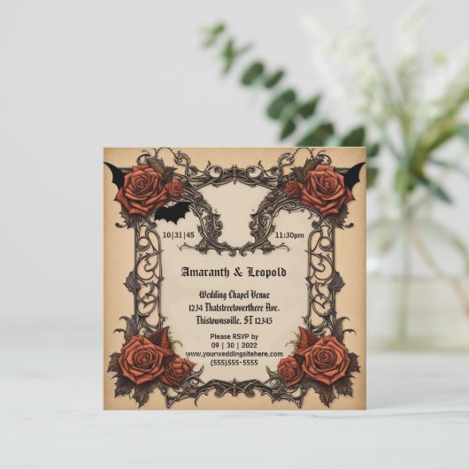 Roos en Batwing Lattice Gothic Halloween Bruiloft Kaart (Staand voorkant)