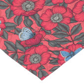 Roos en vlinders in rood en blauw korte tafelloper (Hoek)