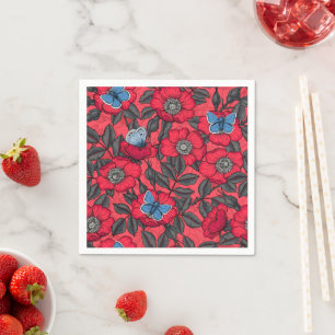 Roos en vlinders in rood en blauw servet