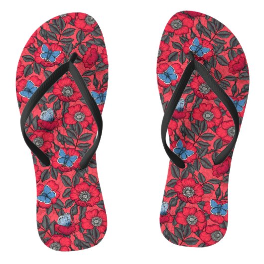 Roos en vlinders in rood en blauw teenslippers (Voetbed)