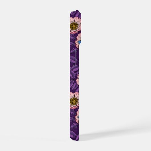 Roos en vlinders in roze en paarse iPhone 15 case (Rechterkant)