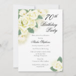 Roos Floral Bouquet 70th Birthday Party Invitation Kaart<br><div class="desc">Geniet van gele scharnieren,  witte rozen en de liefdadigheidsfeestdag. Composietontwerp door vakantieharten Design (gereserveerde rechten).</div>