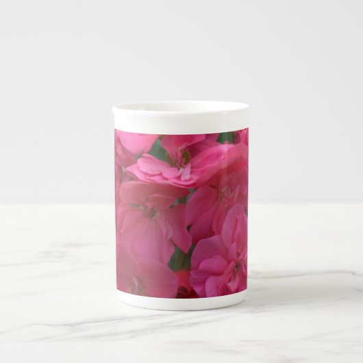 Roos Geranium Bone China Jumbo Mok (Voorkant)