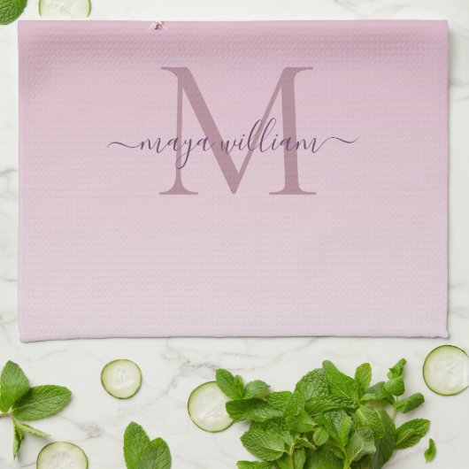 Roos Glitter maakt een persoonlijk monogram en een Theedoek (Gevouwen)