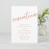 Roos Gold 17th Birthday Party Invitation Faux Foli Kaart (Staand voorkant)