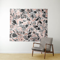 Roos Gold Black Floral Leaf Illustration Pattern