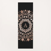 Roos Gold Black Floral Mandala Monogram Yoga Mat (Voorkant)