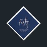 Roos Gold & Blue 50th Birthday Party Servet<br><div class="desc">Deze aangepaste papieren servet voegt stijlvolle details toe aan uw speciale viering. Dit 50e verjaardagsservet-ontwerp is voorzien van een eenvoudig chic roos goudletters met de titel "vijftig" op een blauw marineklein. De gelijke uitnodigingen en partijbenodigdheden zijn beschikbaar in mijn winkel BaraBomDesign.</div>