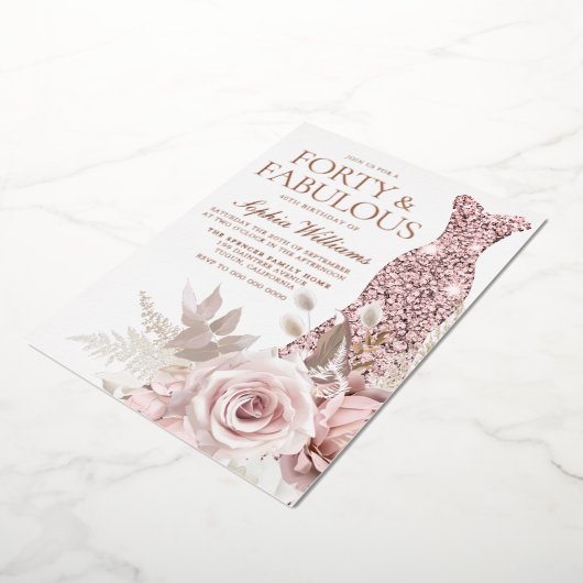 Roos Gold, Blush Pink Dress 40th Birthday Party Folie Uitnodiging (Gedraaid)