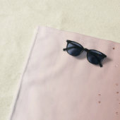 Roos Gold - Blush Pink Glitter Metal Monogram Naam Strandlaken (In situ)