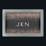 Roos Gold Blush Roze Glitter Monogram Initiaal Gesp<br><div class="desc">Zwart en Roos Gold - Blush Pink Sparkle Glitter Monogram Naam Belt Buckle. Dit maakt het perfecte afstuderen,  zoet 16 16th,  18th,  21st,  30th,  40th,  50th,  60th,  70th,  80th,  90th,  100th Birthday,  bruiloft,  vrijgezellenfeest,  jubileum,  baby shower of vrijgezellenfeest cadeau voor iemand die houdt van glamoureuze luxe en chique stijlen.</div>