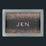 Roos Gold Blush Roze Glitter Monogram Initiaal Gesp<br><div class="desc">Zwart en Roos Gold - Blush Pink Sparkle Glitter Monogram Naam Belt Buckle. Dit maakt het perfecte afstuderen,  zoet 16 16th,  18th,  21st,  30th,  40th,  50th,  60th,  70th,  80th,  90th,  100th Birthday,  bruiloft,  vrijgezellenfeest,  jubileum,  baby shower of vrijgezellenfeest cadeau voor iemand die houdt van glamoureuze luxe en chique stijlen.</div>