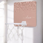 Roos Gold Blush Roze Glitter Script Monogram Girly Mini Basketbalbord<br><div class="desc">Roos Gold - Blush Pink Faux Folie Metallic Sparkle Glitter Monogram Name Mini Basketball Hoop. Dit maakt de perfecte liefhebbende 16 verjaardag,  bruiloft,  vrijgezellenfeest,  verjaardagsdag,  baby shower of vrijgezellenfeest voor iemand die van luxe glam en stijl houdt.</div>