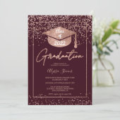 Roos gold confetti burgundy script afstuderen kaart (Staand voorkant)