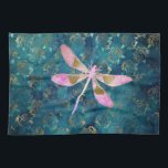 Roos Gold Dragonfly op Turquoise Floral Background Theedoek<br><div class="desc">Roze - Roos gouden libel op Turquoise bloemige Natuur achtergrond. De Aqua Blue achtergrond bevat girly gouden folie Roos Bloemen en bloemblaadjes in de Patroon.</div>