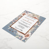 Roos Gold Dusty Blue Floral Boho Wedding Folie Uitnodiging (Gedraaid)