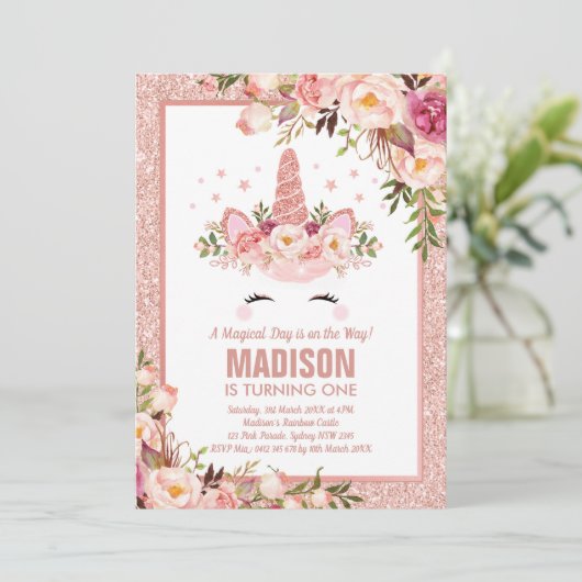 Roos Gold Eenhoorn / Magisch Verjaardagsfeest Kaart (Staand voorkant)