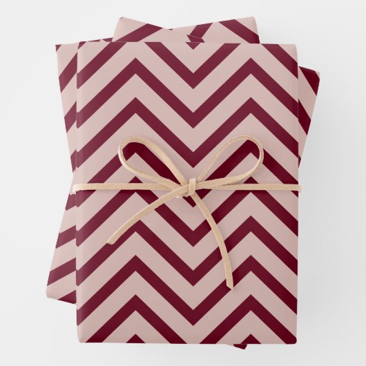 Roos Gold en Burgundy Chevron Pattern Inpakpapier Vel (In situ)