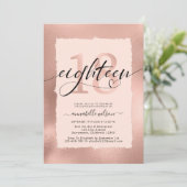 Roos Gold Foil 18e verjaardag Foto Uitnodiging (Staand voorkant)