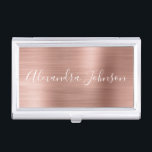 Roos Gold Foil | Blush roze olie Modern Visitekaarthouder<br><div class="desc">Blush Roze - Roos Gold Foil Metallic Stainless Steel Minimalist Business Card Holder met witte letterscripthandtekening typografie voor het monogram. De houders van een Roos Gold Foil metalen visitekaartje kunnen bij jouw naam worden aangepast. Neem contact op met de ontwerper voor aangepaste overeenkomende objecten.</div>