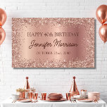 Roos Gold Foil Glitter 40ste Verjaardag Script Spandoek<br><div class="desc">Vier een fantastische 40e verjaardag met deze Roos Gold Foil Glitter 40th Birthday Script Banner. Met een stijlvol script in glinsterende rozen gouden folie,  voegt deze banner een elegante vleugje schittering toe aan elk feest. Perfect voor een mijlpaal verjaardagsfeest,  het zet de toon voor een chique en gedenkwaardige gebeurtenis.</div>
