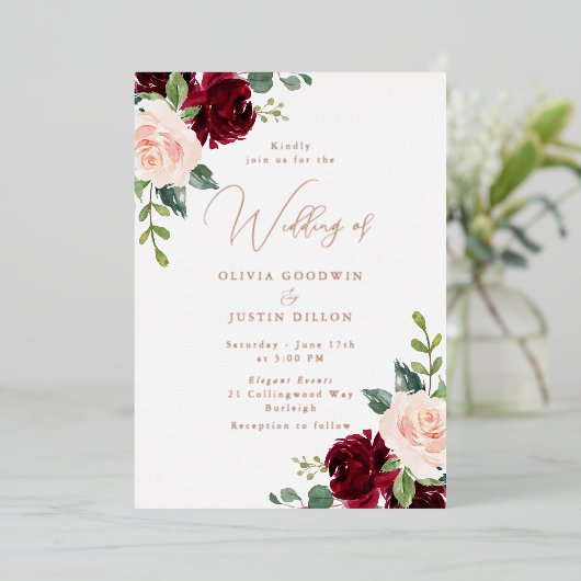 Roos Gold Foil Modern Wine & Blush Wedding Folie Uitnodiging (Staand Voorkant)