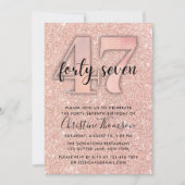 Roos Gold Glitter 47th Birthday Invitation Kaart (Voorkant)