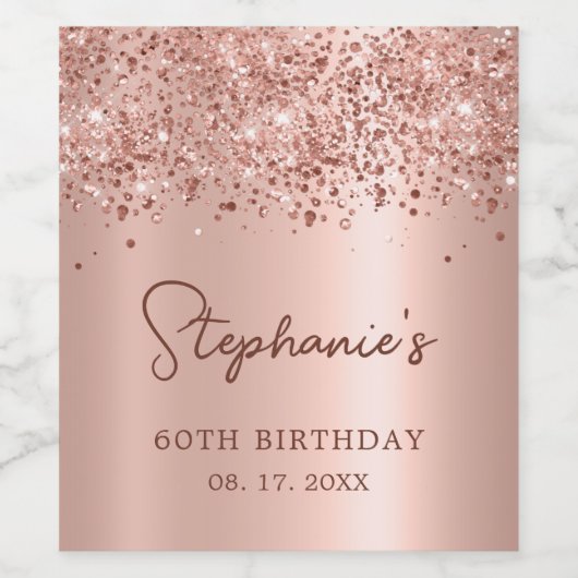 Roos Gold Glitter 60e Verjaardag Monogram Script Wijn Etiket (Enkel label)
