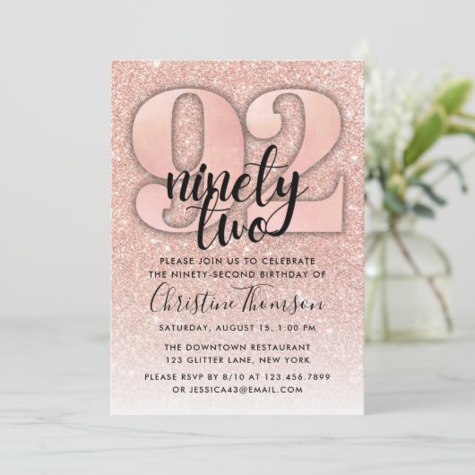 Roos Gold Glitter 92e verjaardag Uitnodiging (Staand voorkant)