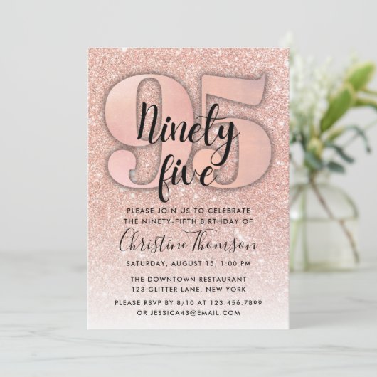 Roos Gold Glitter 95th Birthday Invitation Kaart (Staand voorkant)